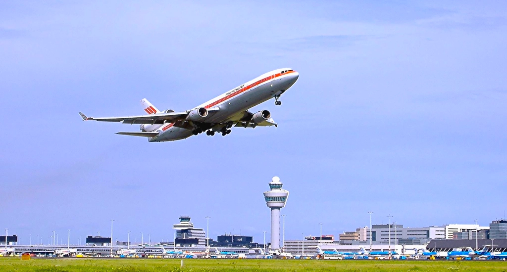 Qantas to Launch World’s Longest Non-Stop Flights with Airbus A350-1000ULR