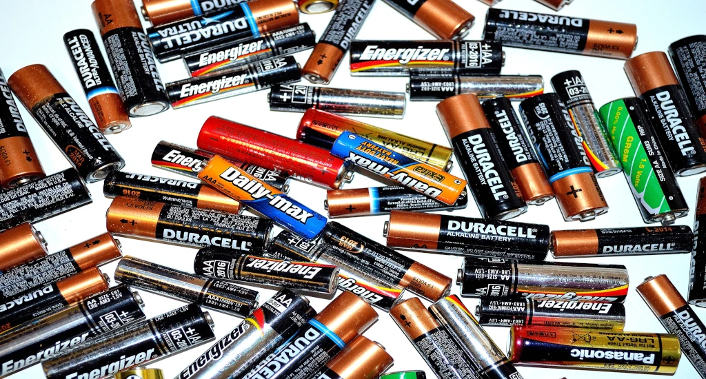 Si-Ca vs Li-Po batteries